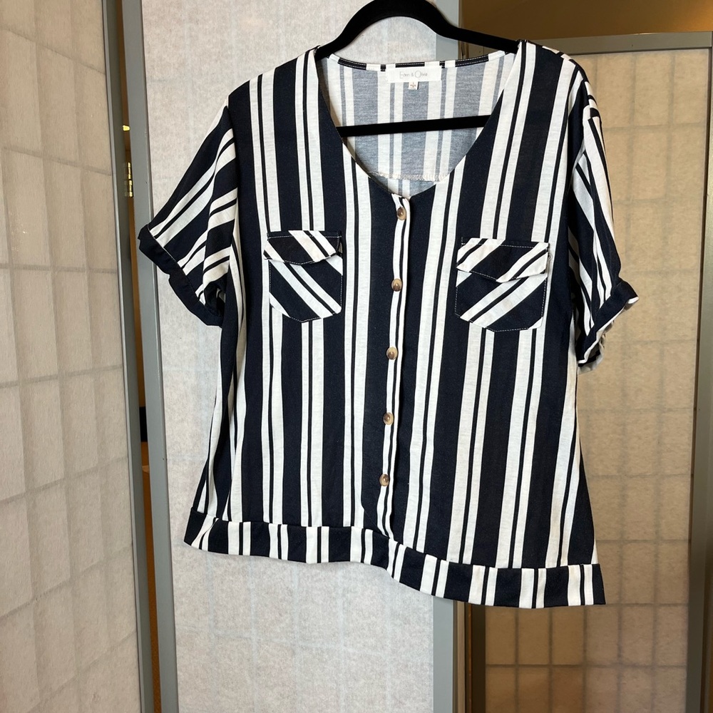 Anthropologie Rden & Olivia navy and white striped top